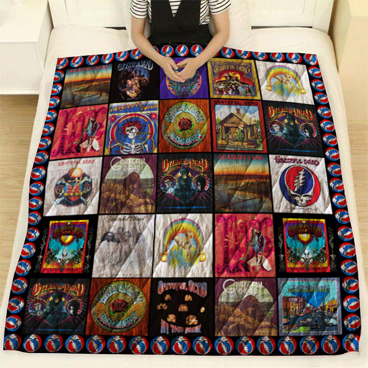 Phish Style Two Album Covers Quilt Blanket